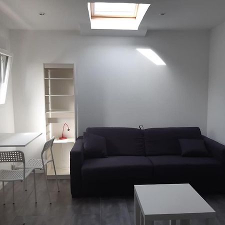 Studio Meuble Bord De Mer Ploubazlanec Exterior photo